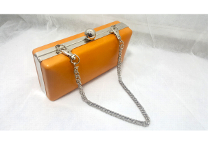 3785?width=303&height=210&timestamp=1752394947.79328